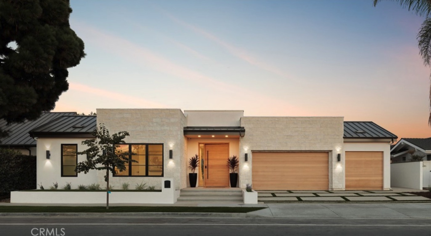 Front elevation of 1918 Santiago Drive